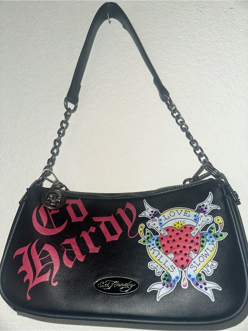 Ed Hardy Black Shoulder Bag with Red and Multicolor Graphics - Picture 2 of 7
